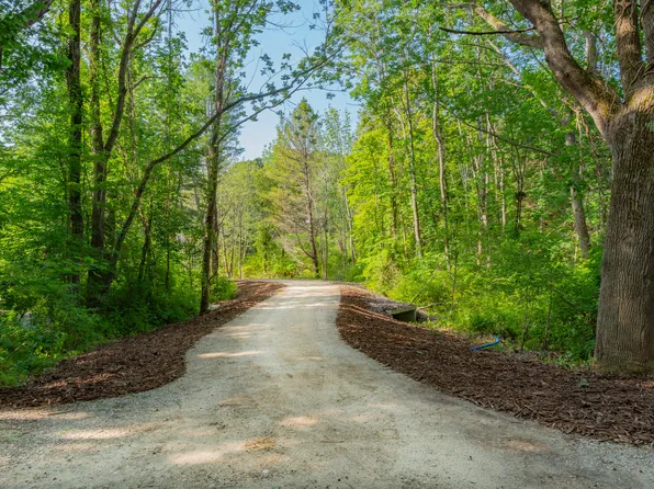 2A Ivy Lane, Kennebunkport, ME 04046