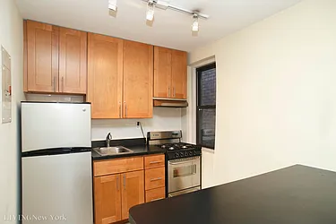 Rented by Living New York