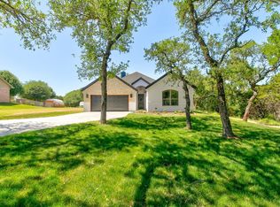 1012 Bandera Trl, Granbury, TX 76048