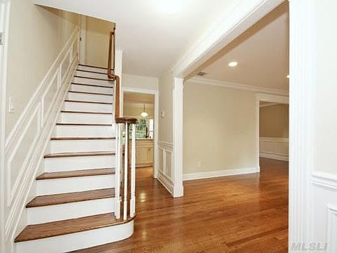 1st image of 15 Arista Ct