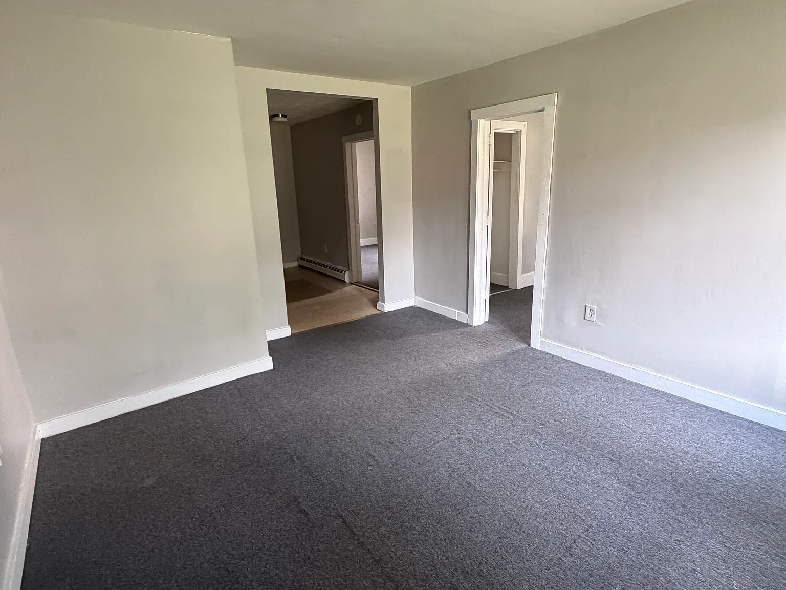2 bed, 800 sqft, $1,650 — Photo 2