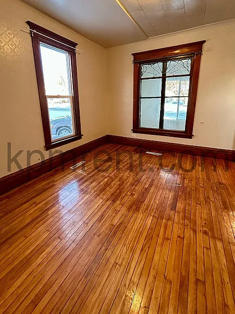 705 10th Street Northeast - 1 — Photo 3