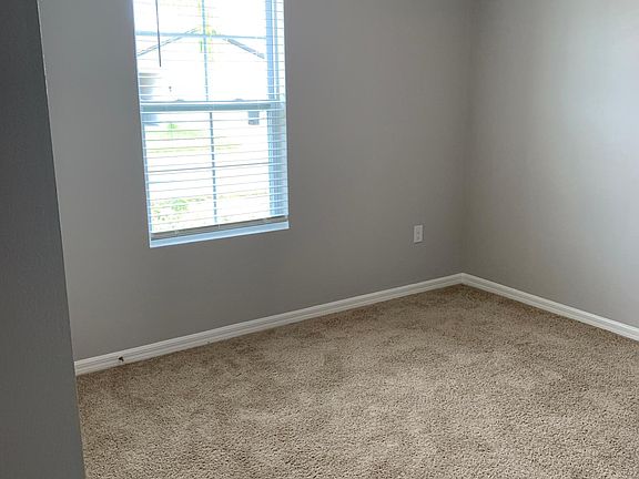 5th image of 3059 Gibraltar Blvd