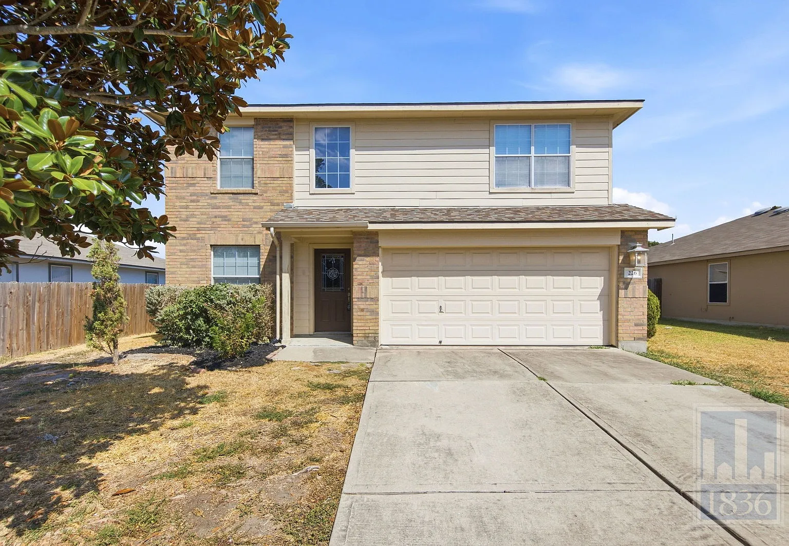 3 bed, 2.5 bath, 1870 sqft, $1,900 — Photo 1