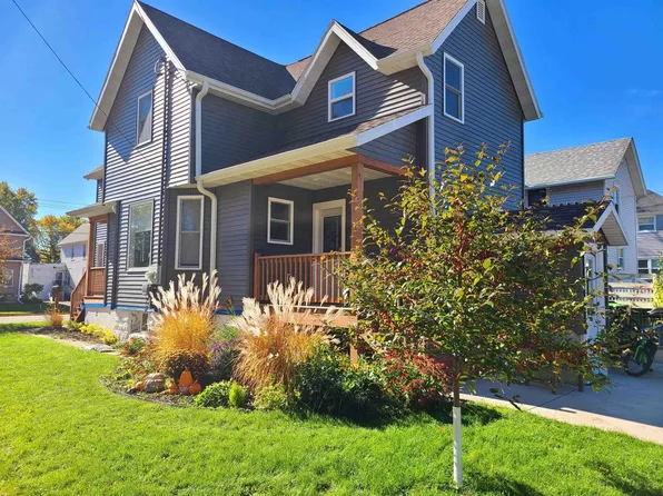 132 East South Street, Beaver Dam, WI 53916