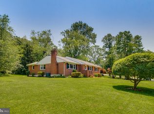 209 Gateswood Rd, Lutherville Timonium, MD 21093