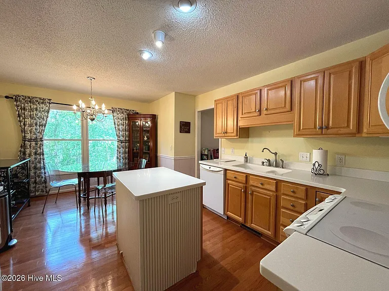 100 Bridle Path Cir — Photo 10