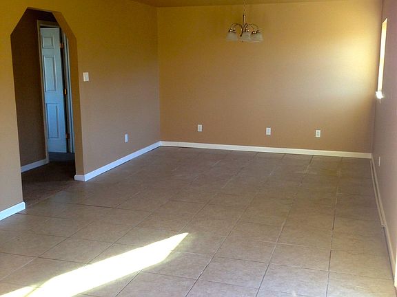 2nd image of 2624 Volpe Dr