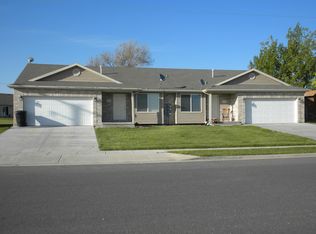 2755 S Bluff Rd, Syracuse, UT 84075