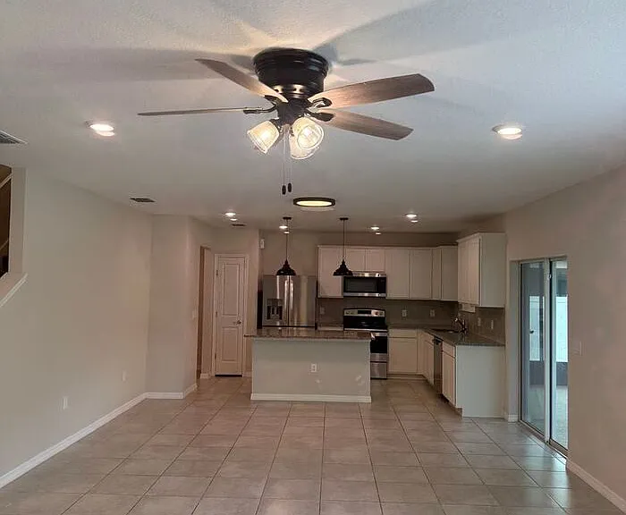 1042 Michelangelo Ln — Photo 12