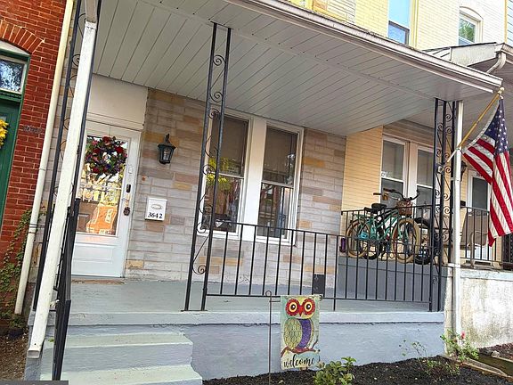 4th image of 3642 Malden Ave