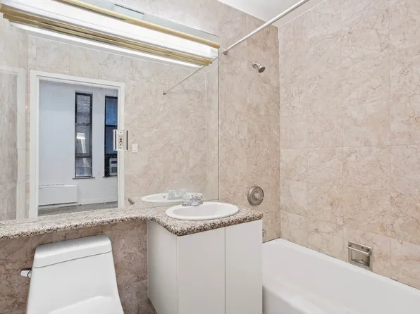 106 Fulton Street 6D image 6 of 7