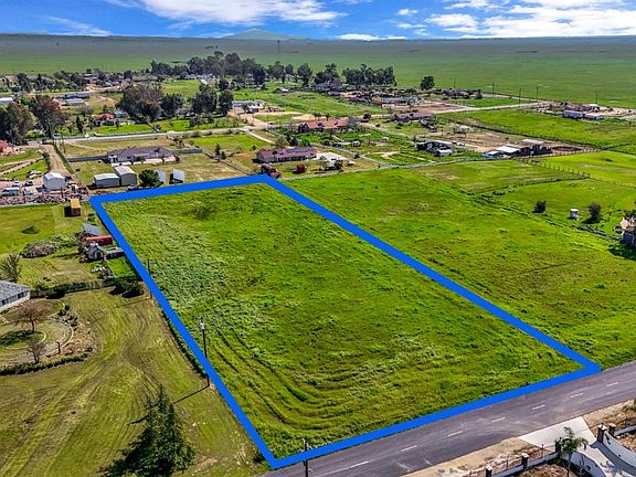 3rd image of 9999 Anaconda Rd