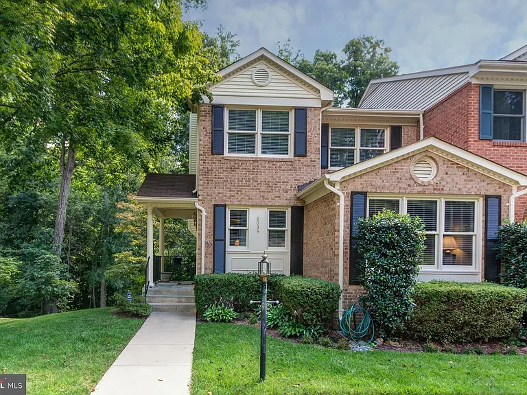 8035 Galla Knoll Cir — Photo 1