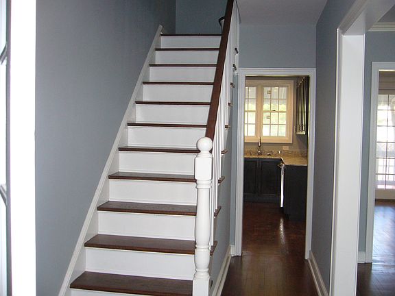 3rd image of 1411 Mace Ave