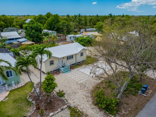 30372 Palm Dr, Big Pine Key, FL 33043
