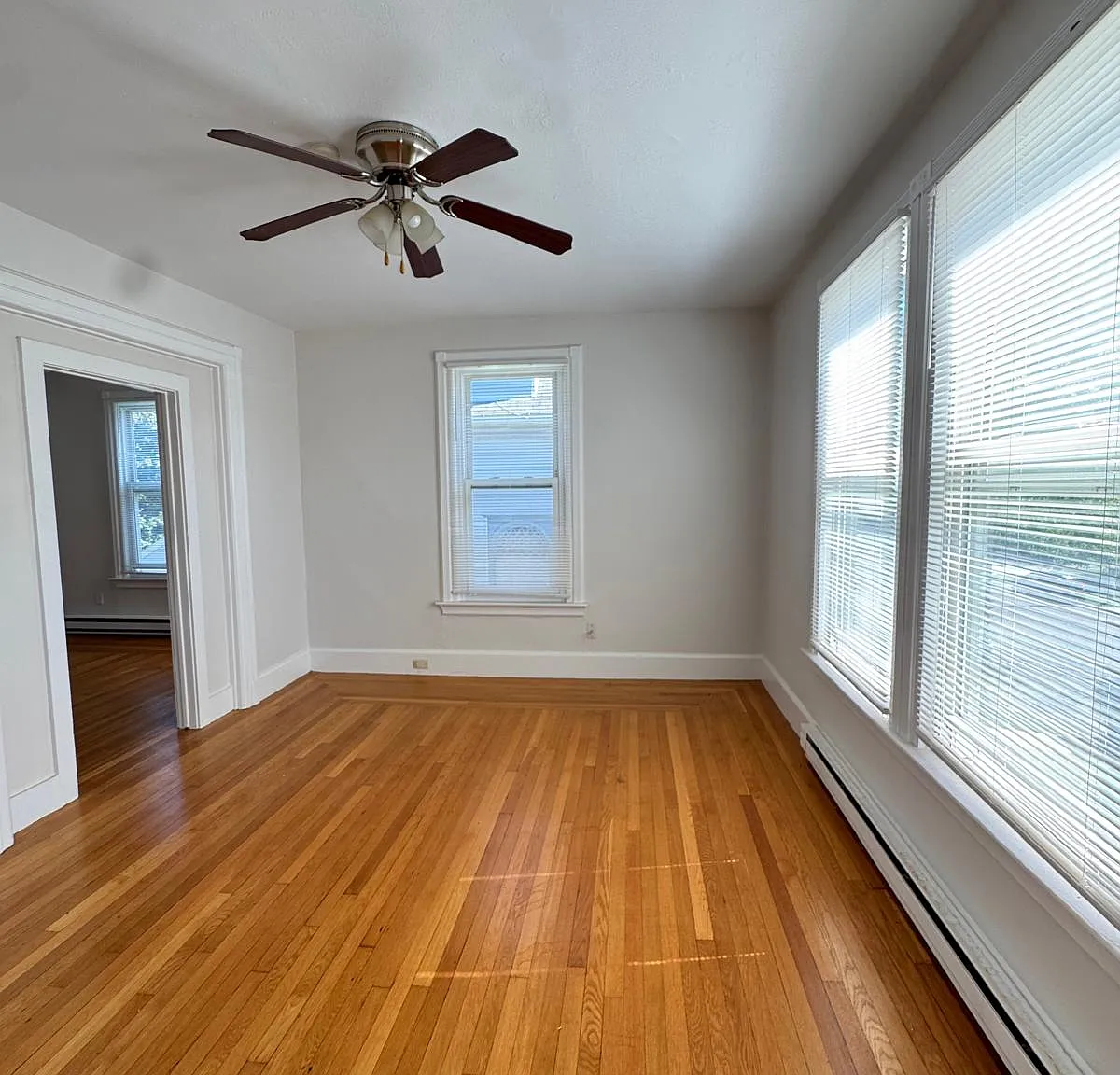 2 bed, 1200 sqft, $2,250 — Photo 2