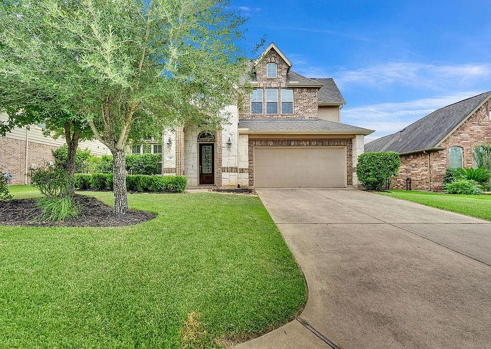 1st image of 35 Hearthshire Cir