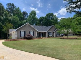 310 Legacy Ln, Peachtree City, GA 30269