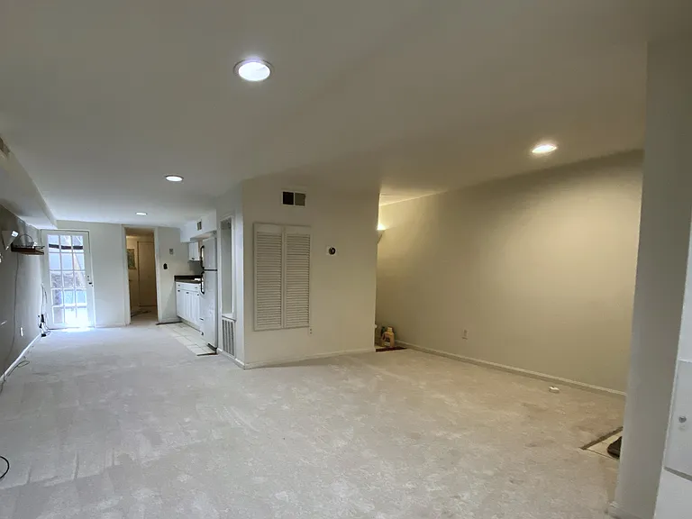 Living/dining room