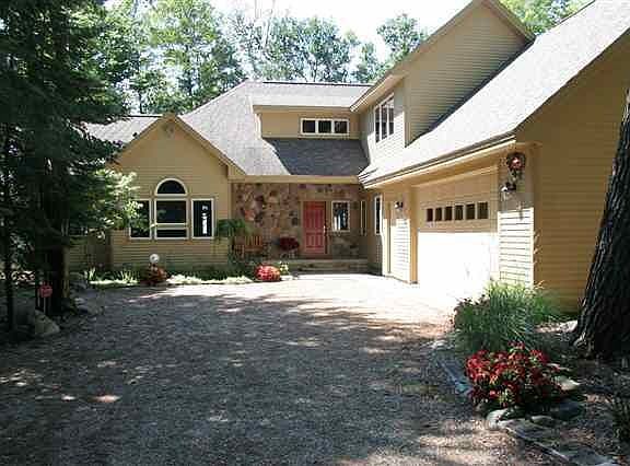 5th image of 849 Wooden Gate Dr