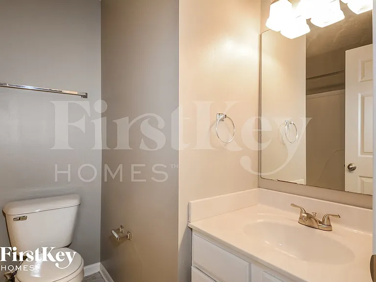 959 Hearthside Dr — Photo 10