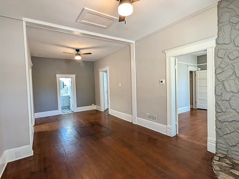 1016 W Cucharras St — Photo 7