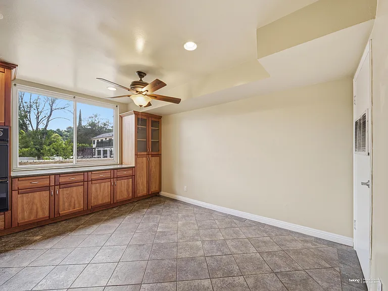 4610 Densmore Ave #9 — Photo 4