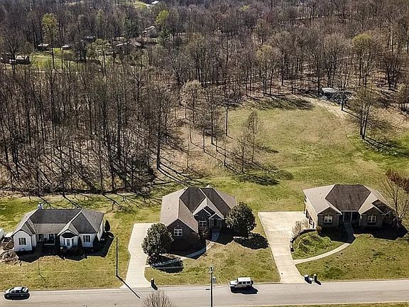 5th image of 1024 Sweet Oak Rdg