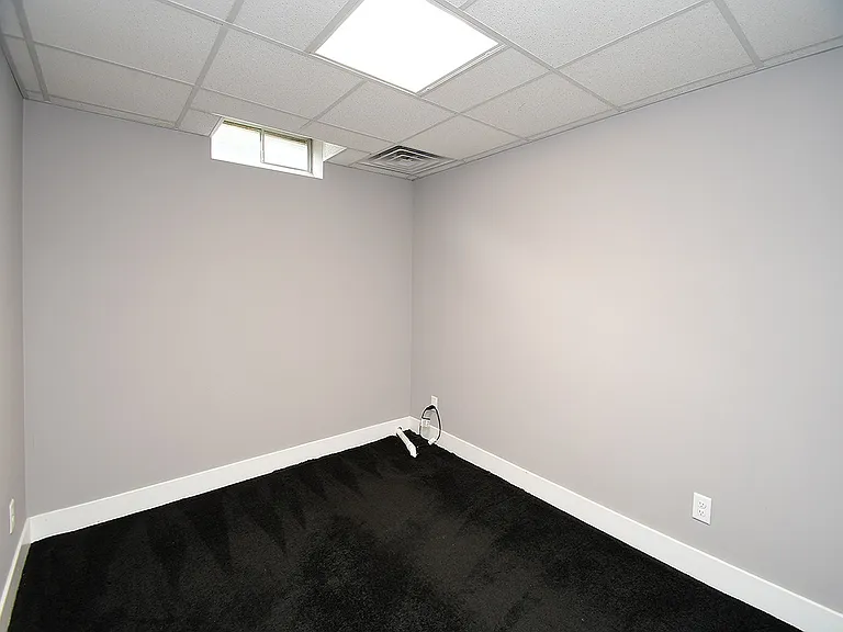4004 N 162nd Ave — Photo 12
