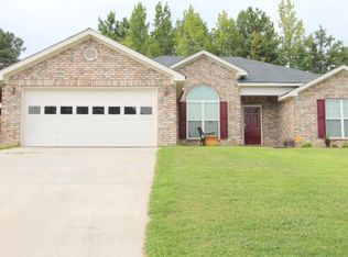 4464 Country Glen Cir, Grovetown, GA 30813