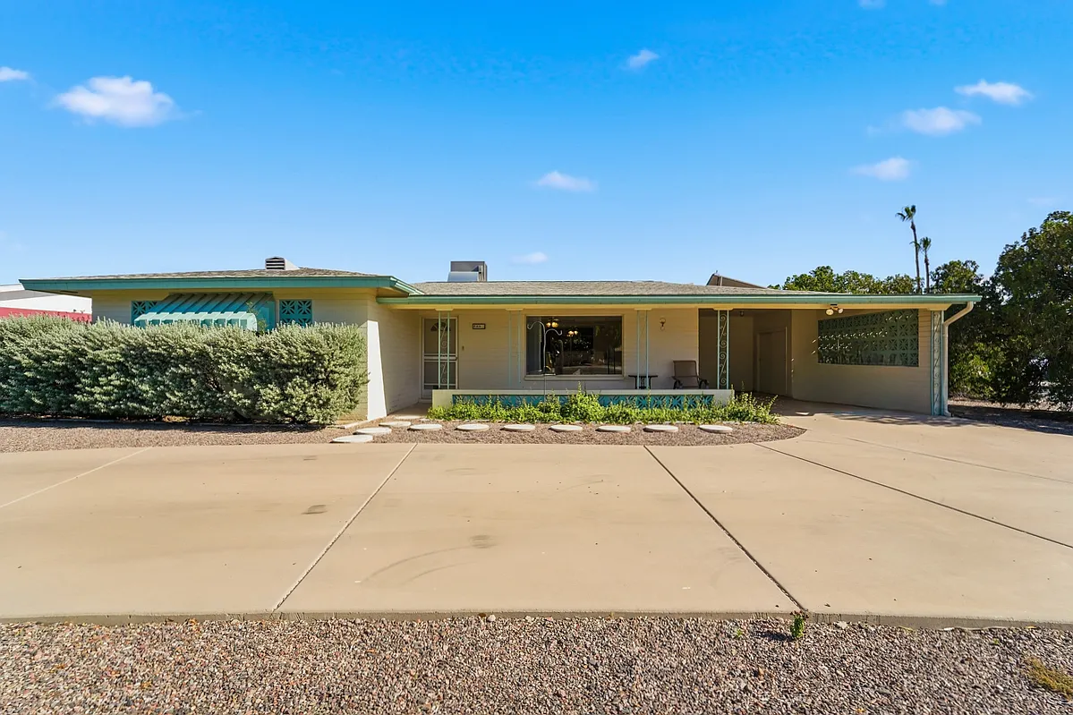 Building Photo - 5807 E Adobe Rd