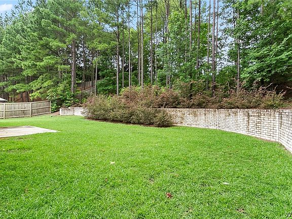 5th image of 4200 Churchill Ln