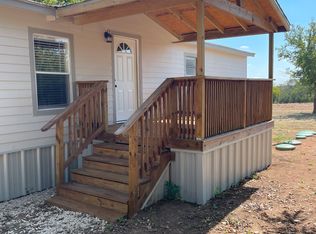 8920 Hilltop Dr, Cleburne, TX 76033