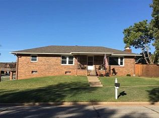 311 S Walnut St, Medicine Lodge, KS 67104