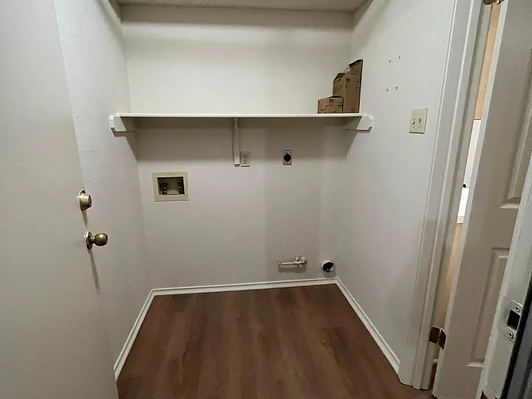 862 Latteridge Dr — Photo 24