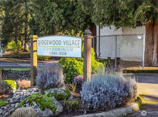 12527 NE 117th Place #F5, Kirkland, WA