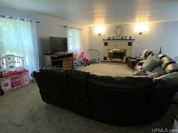 4th image of 1511 W Fair Ave