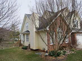 3rd image of 4610 Oklahoma Cir