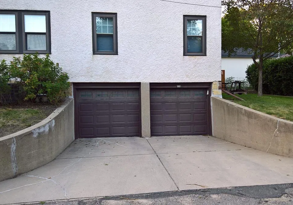 Exterior Garage View