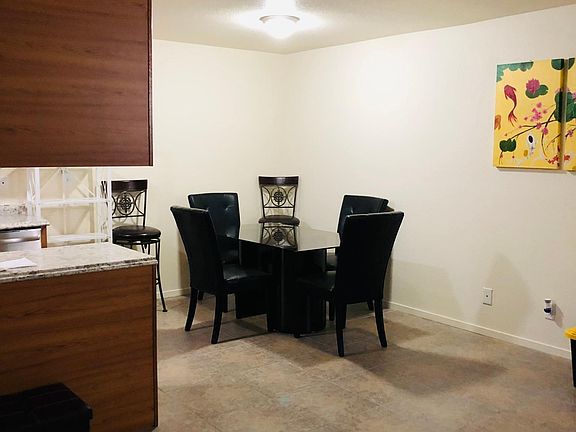 3rd image of 4770 Roberta St Unit 2