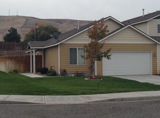 2505 Jason Loop, Richland, WA 99352