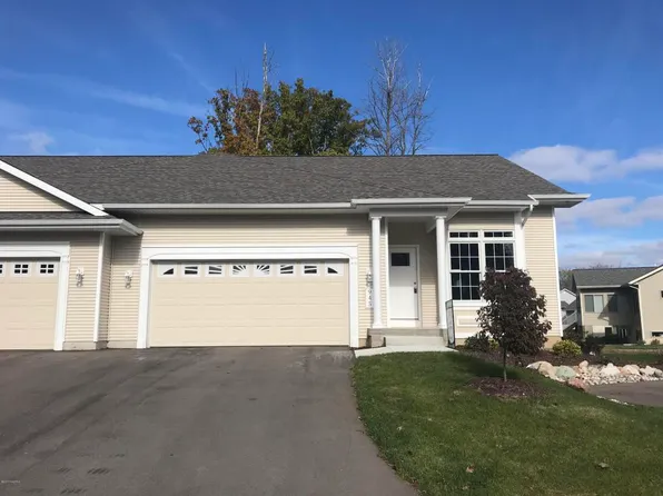 930 Kensington NW, Grand Rapids, MI 49534