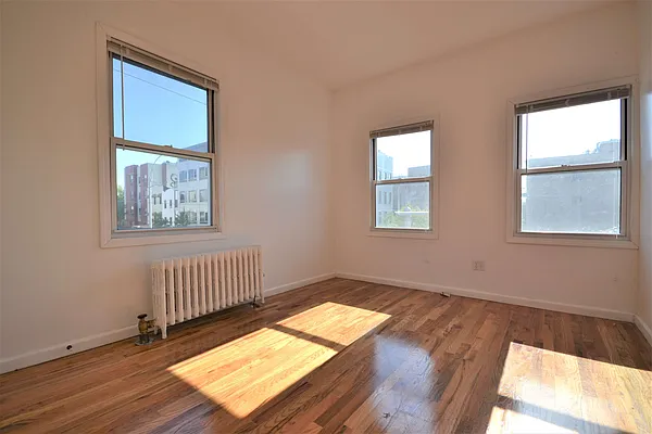 Rented by Bold New York | media 1