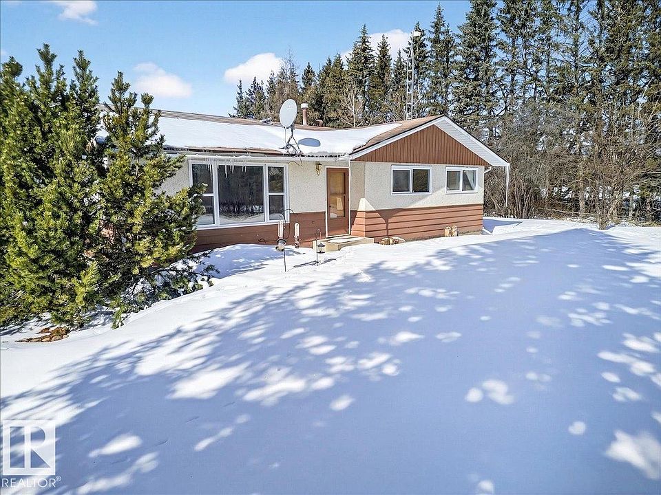 1st image of 64310 Range Rd #15