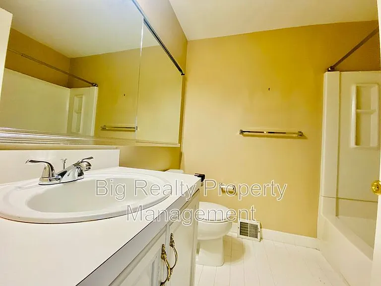 475 Stoneglen St — Photo 21