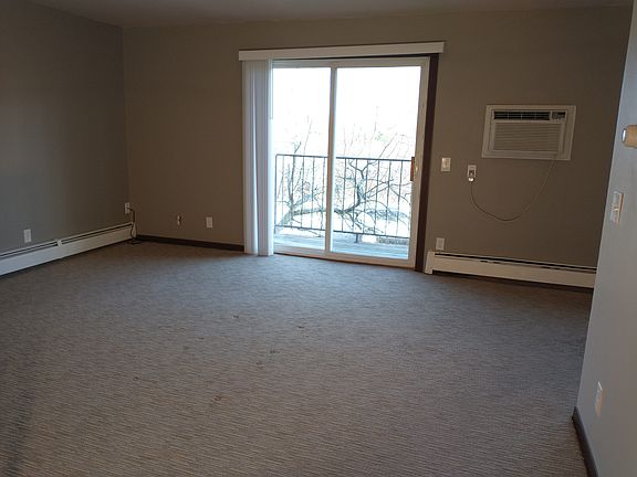 4th image of 362 Hope Ave APT 1