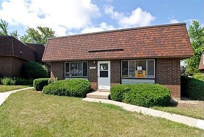 1st image of 2520 Berkshire Ct #2520