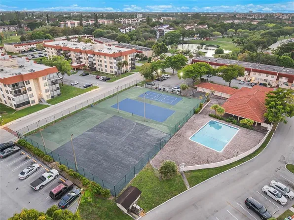 4008 Inverrary Dr #G6, Fort Lauderdale, FL 33319