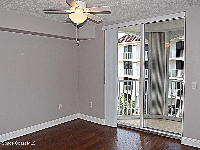 801 Del Rio Way #502 — Photo 14